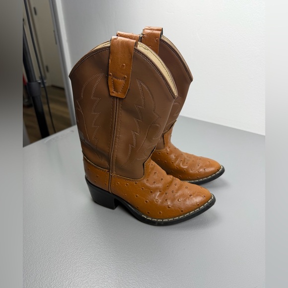 Old West Other - Old West Kids Brown Synthetic Ostrich Leather Cowboy Boots Size 13 Youth Pull On